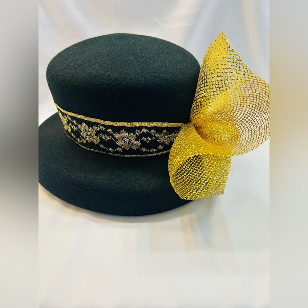 Vintage Felt Wool Derby Elegant Black and Gold Women's Hat
